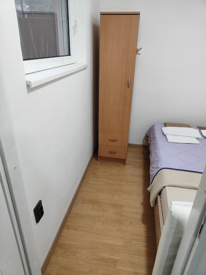 Apartamento Fenix Belgrado Exterior foto